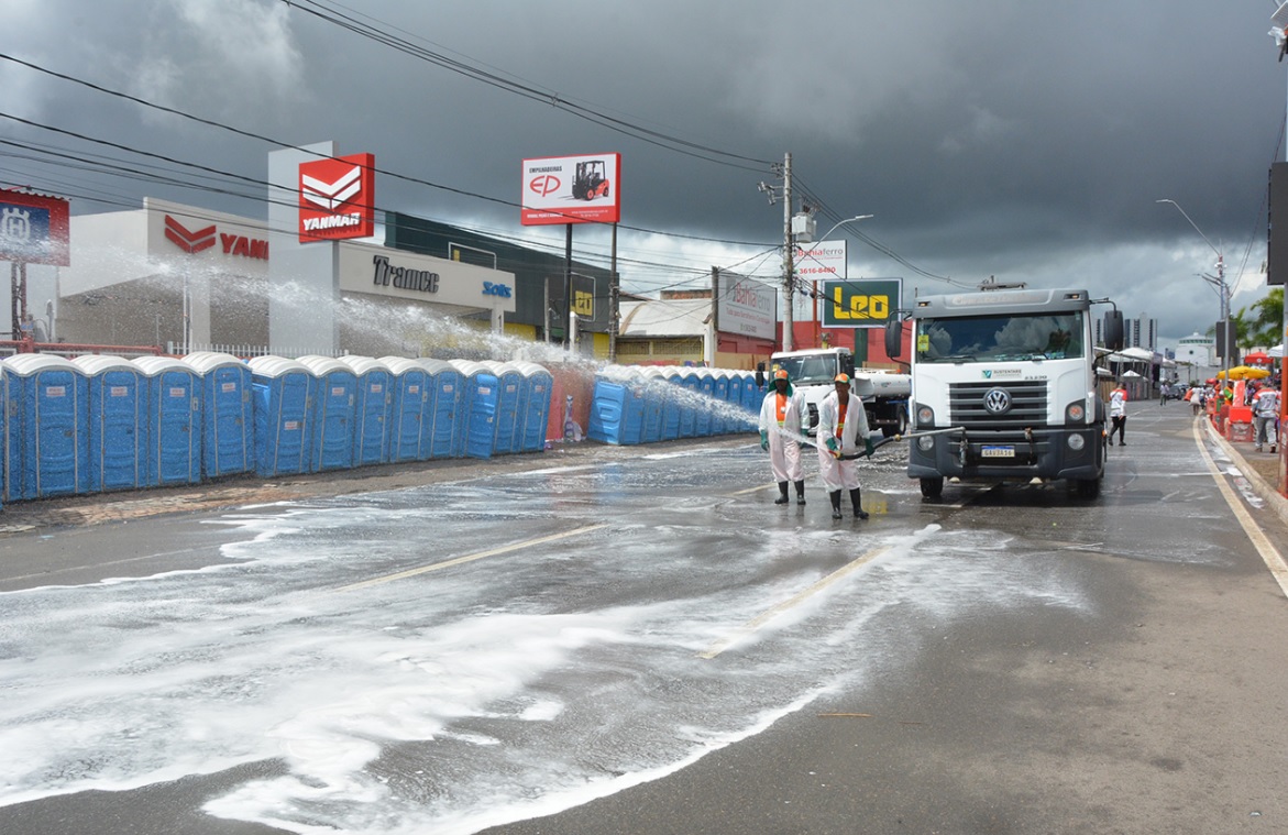 Bloco da limpeza assume o circuito após o arrastão