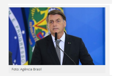 Bolsonaro sente desconforto e é levado a hospital para exames, informa ministro